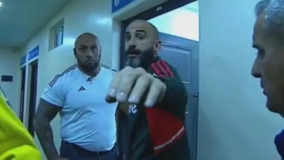 La furiosa reacción de Javier Pinola que le puede traer problemas a River Plate