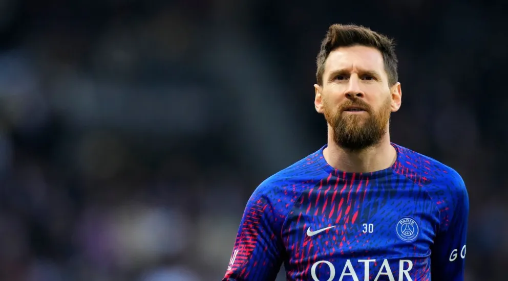 Giro total en las negociaciones: Messi toma una decisión que afecta a Barcelona y PSG