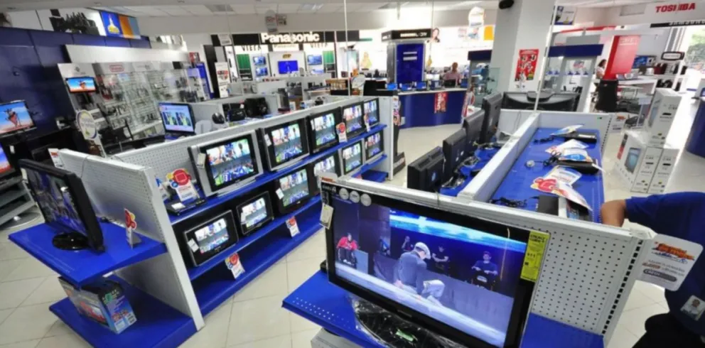 Por la suba del dólar, una casa de electrónica salteña cerró la venta al público 