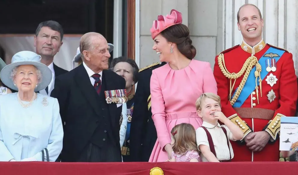 Alivio: estas fueron las palabras de aprobación de la reina Isabel II al príncipe Felipe durante la boda del príncipe Guillermo y Kate Middleton