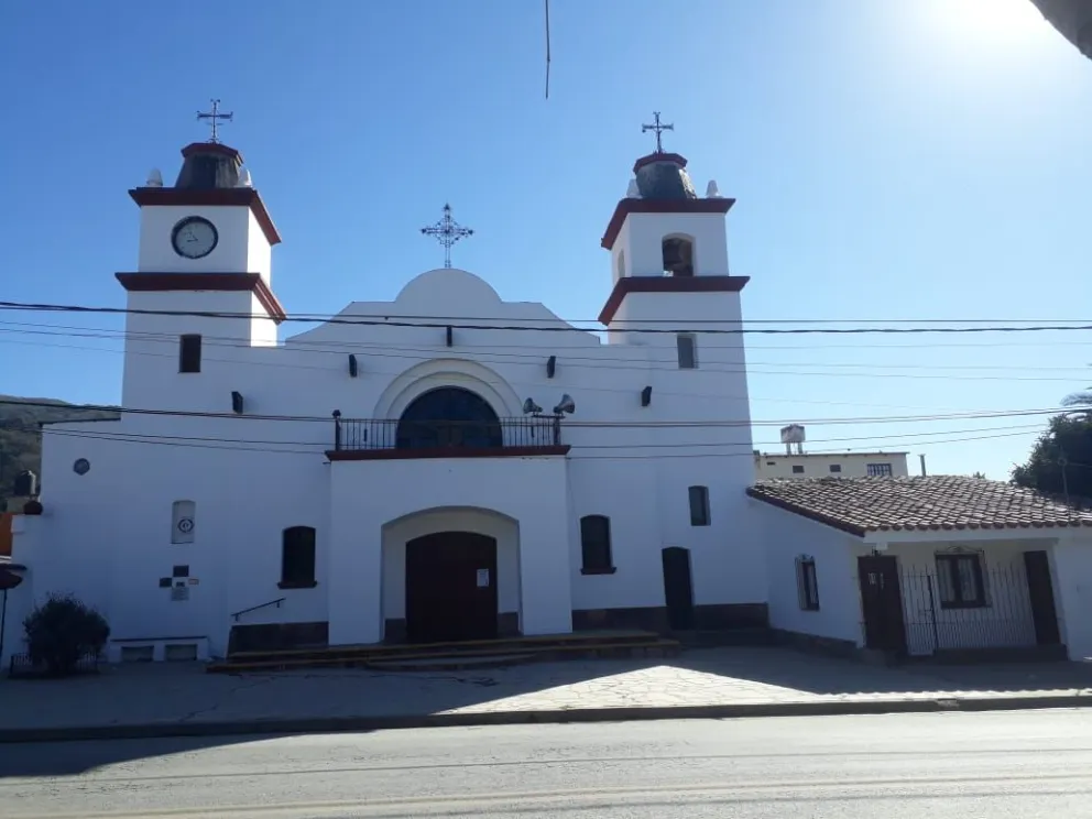 La inteligencia artificial llega a la Iglesia: un santo podrá saludar a sus fieles     