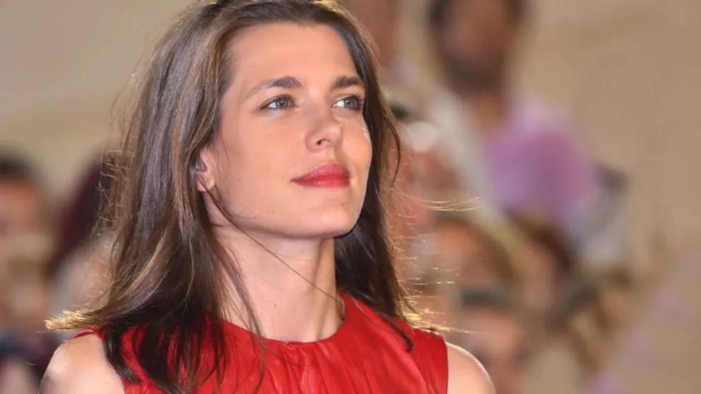 La regla que Carlota Casiraghi rompió sin miedo en la Met Gala 2023 que causó furor: no le importó