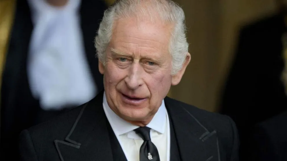 El rey Carlos III apuesta todo para ganarse a los jóvenes: usará una increíble y vital estrategia