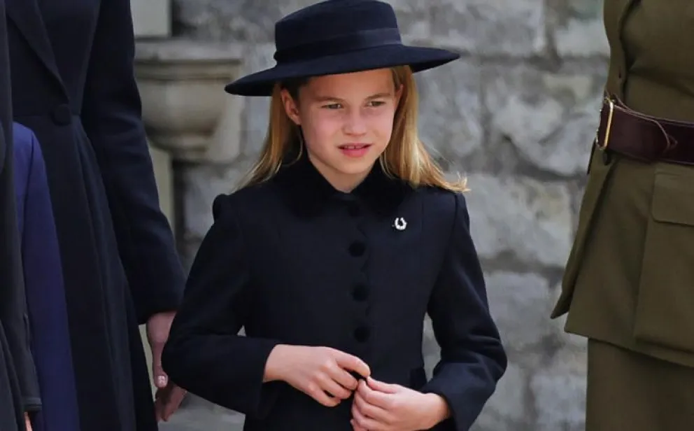La princesa Charlotte podría opacar la coronación: este es el asombroso look que planea usar