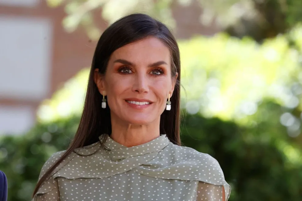 Las reinas Máxima y Rania pierden protagonismo ante el jugado look de letizia en Londres 