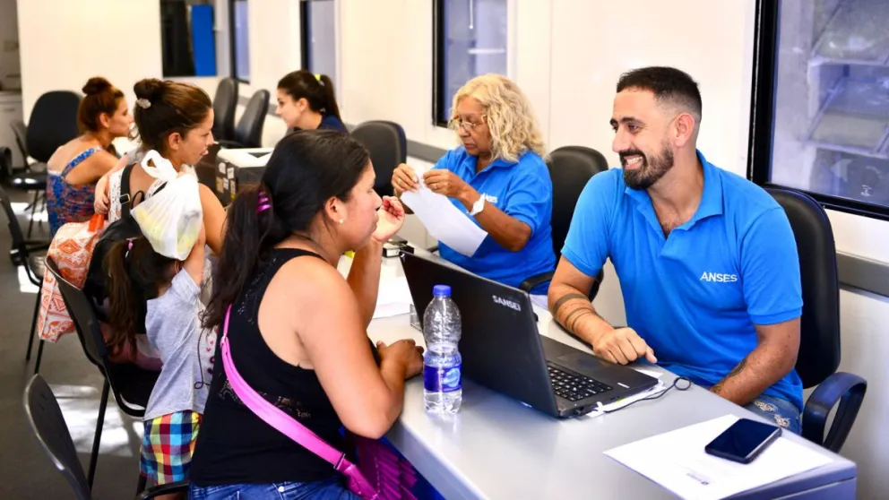 Más de 140.000 salteños podrán acceder a los créditos de $400.000 para trabajadores