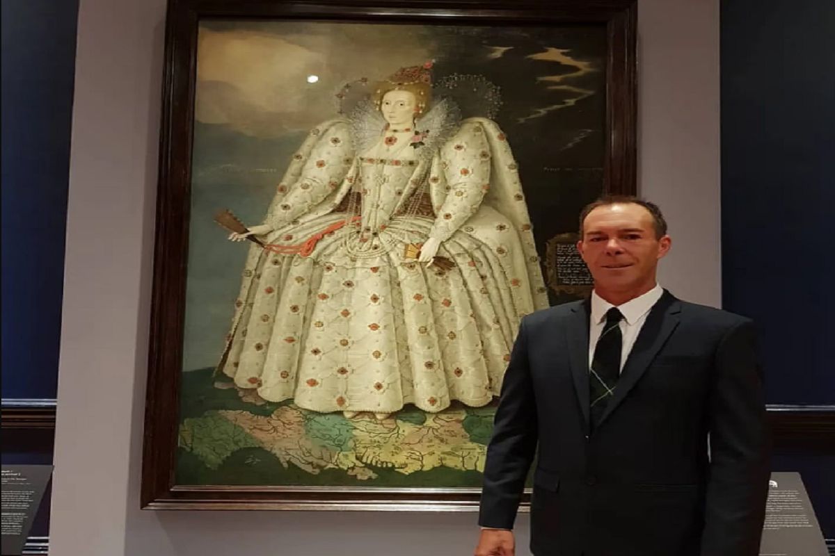 REY CARLOS III