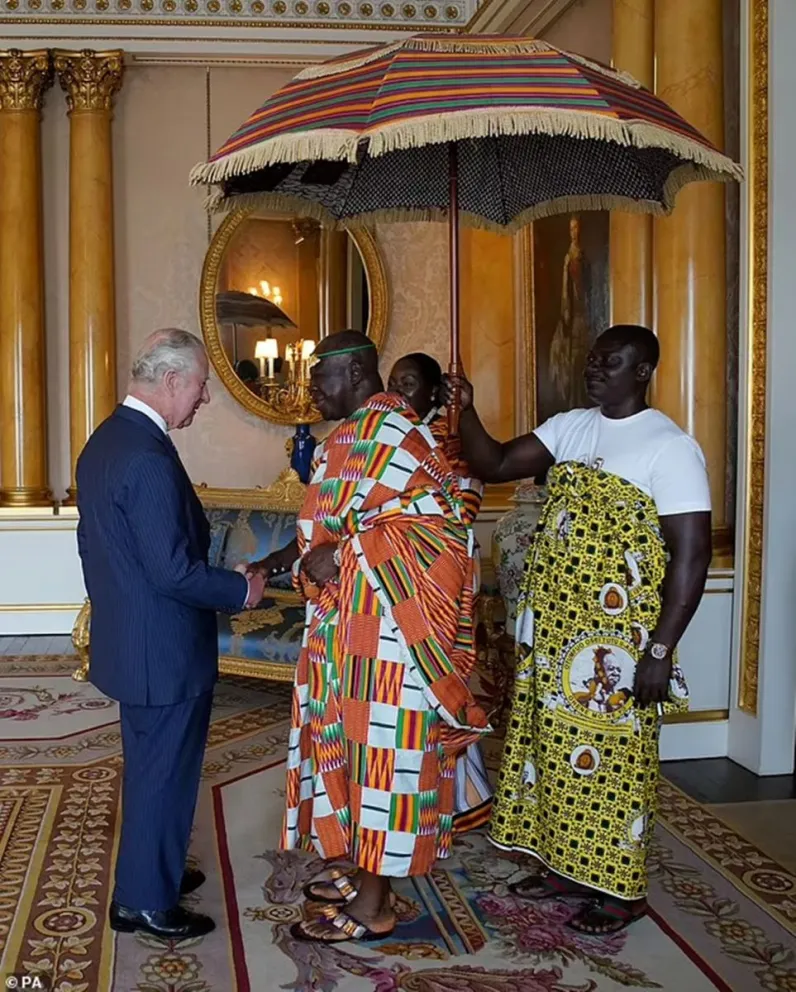 Una nueva bienvenida: estos fueron los nuevos invitados que el rey Carlos III recibió en el palacio de Buckingham previo a su coronación (la mayoría indígenas)