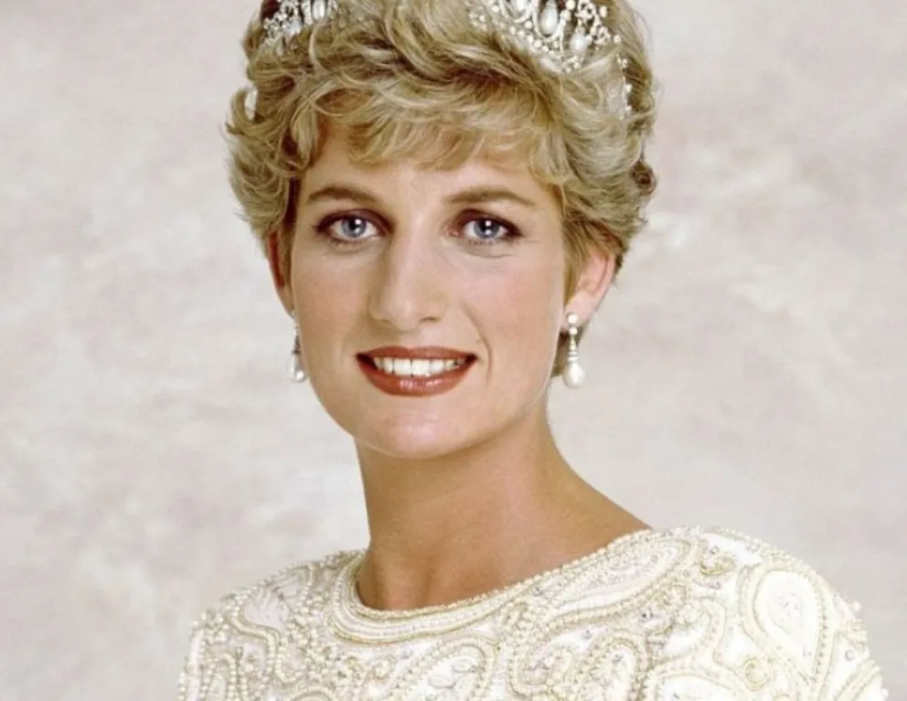 Lady Di, la reina que nunca llegó al trono: así fue el increíble homenaje que recibió en la coronación