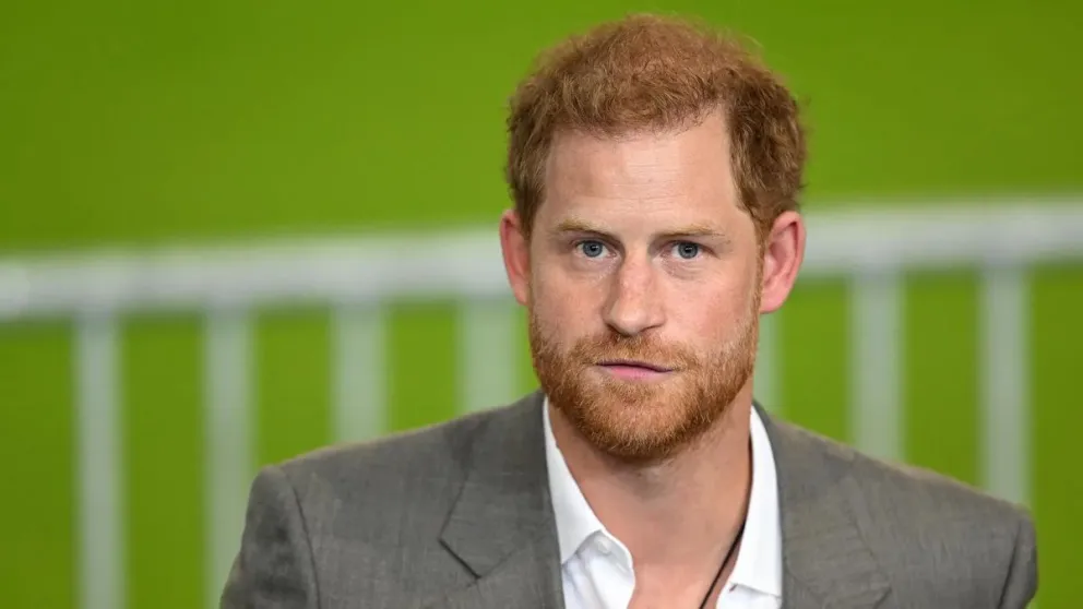 Así fue la particular e incómoda llegada del príncipe Harry a la coronación de Carlos III