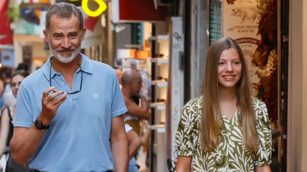 La infanta Sofía la elegida de Felipe VI para algo muy importante: la princesa Leonor celosa