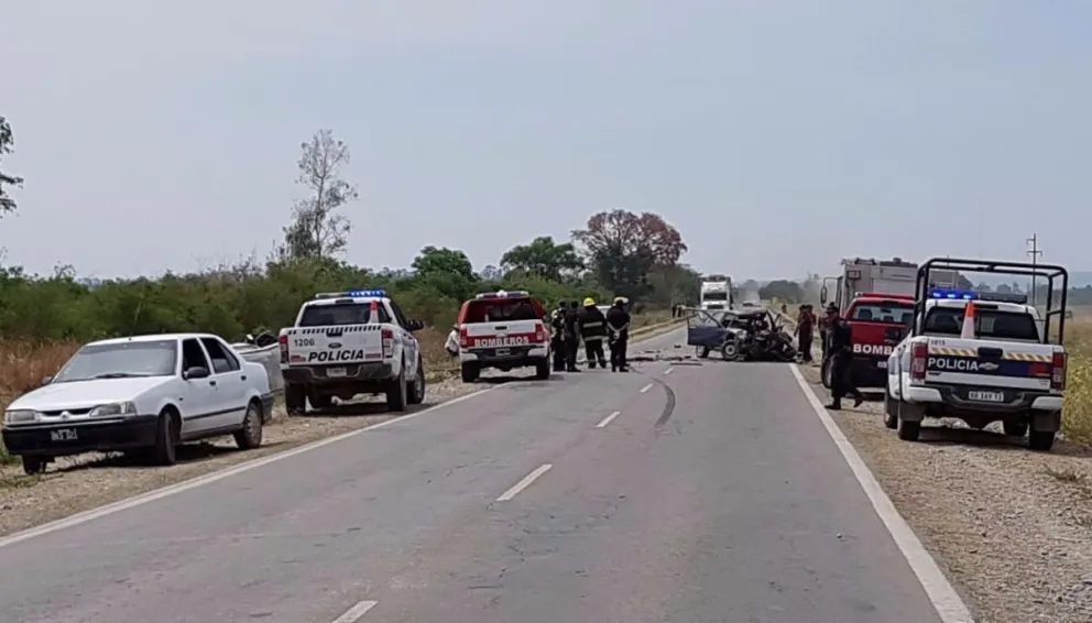 Terrible accidente en la ruta 50: murió un motociclista tras impactar con un auto 