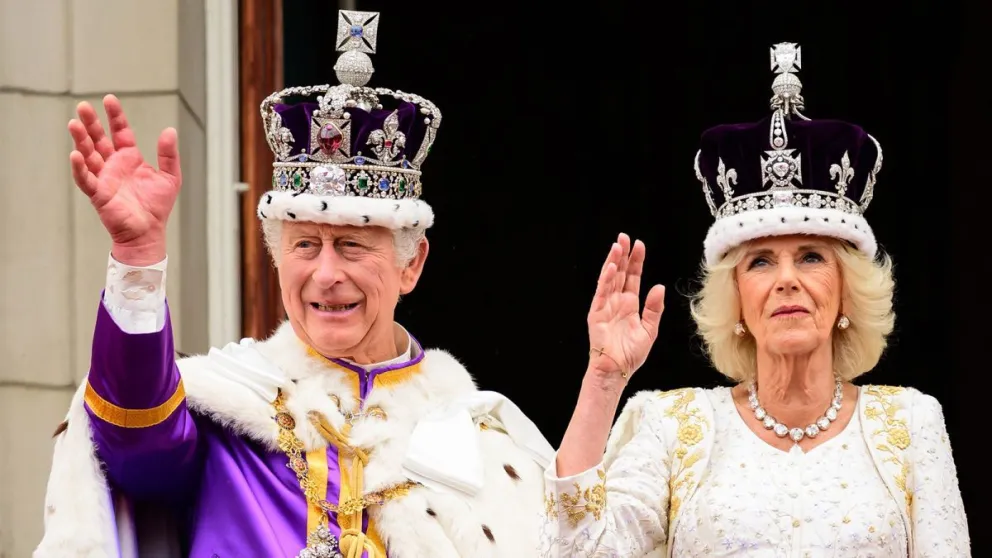 El protocolo que rompieron el rey Carlos III y Camila Parker: Isabel II jamás lo hubiese hecho