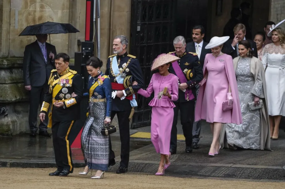 Charlene y Marie Chantal en la mira: estos fueron los peores looks de la coronación de Carlos III 