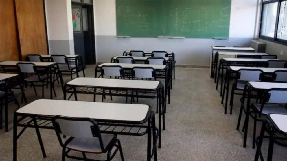 Educación analiza sanciones por el paro de docentes de SITEPSa