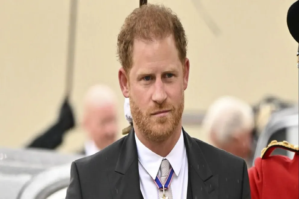 Experto en lectura de labios, revela lo que dijo el príncipe Harry en la coronación. Esto ha dicho