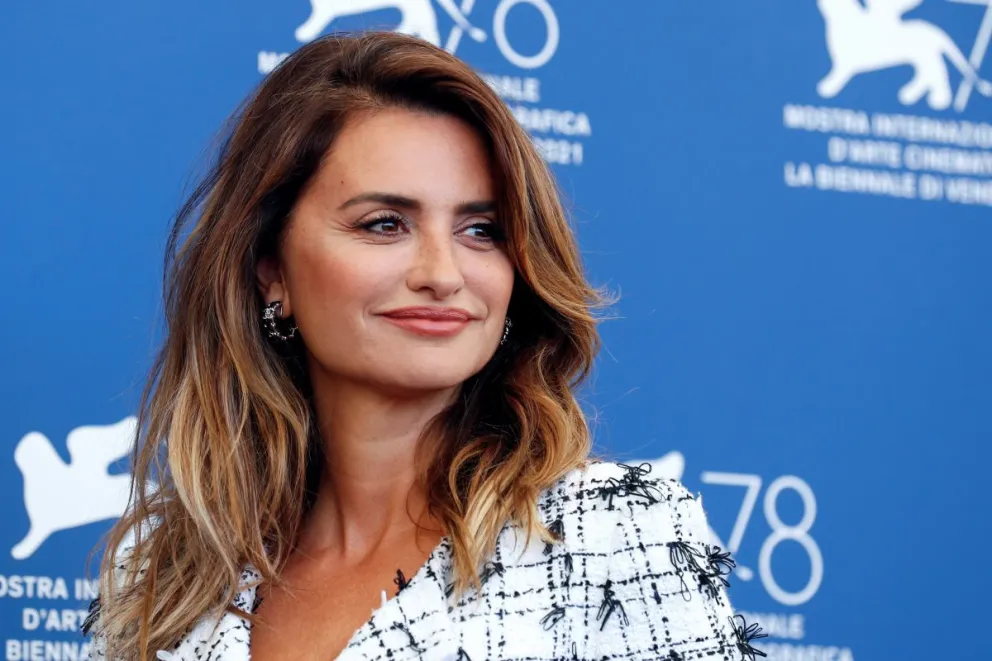 Penélope Cruz le rinde homenaje a España de esta increíble manera