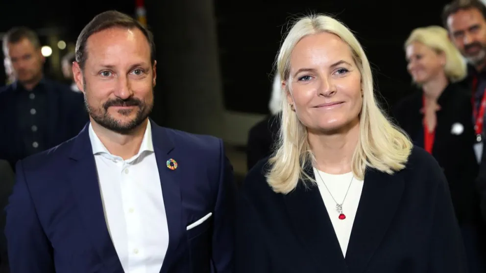El príncipe Hakoon se somete a la primera prueba como futuro rey al recibir al presidente de Italia