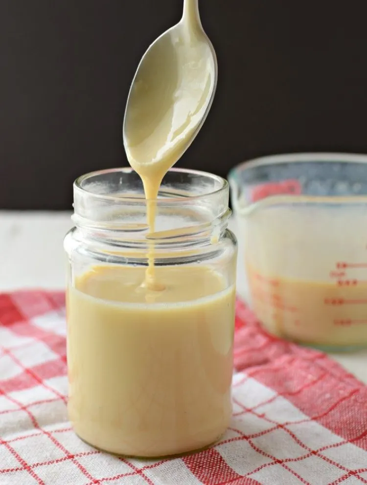 Cómo realizar esta increíble receta de leche condensada con tan solo tres ingredientes