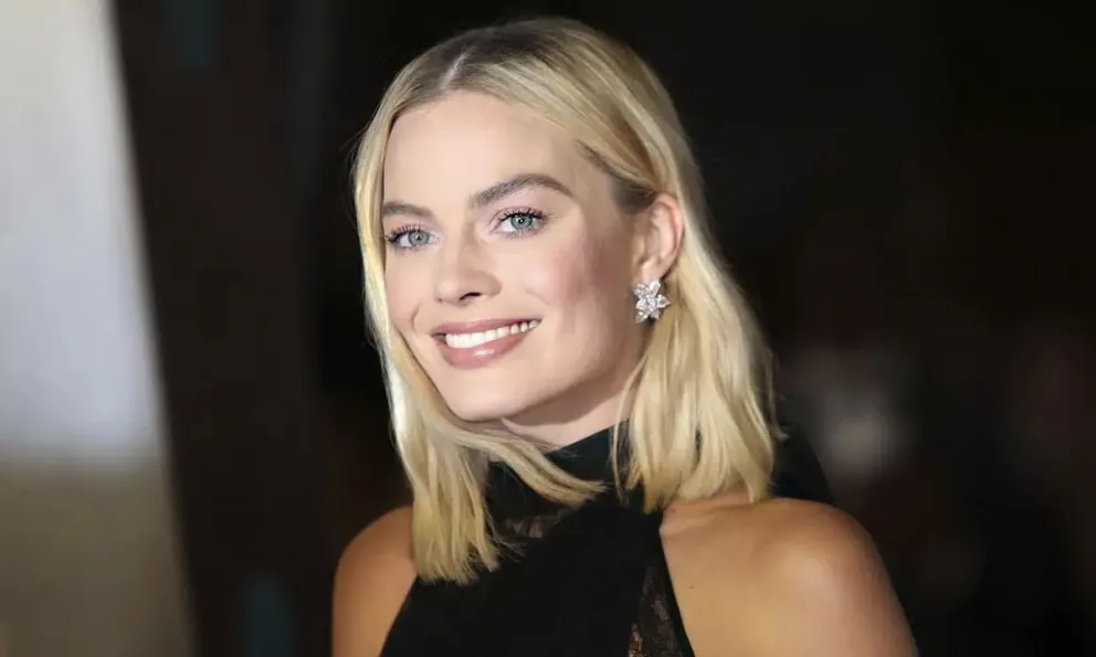 El espectacular look que lució Margot Robbie y que es tendencia esta temporada: recibió miles de halagos