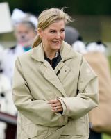 Orgullo de madre: la duquesa de Edimburgo se deleita con la participación de su hija Louise en el Royal Windsor Horse Show