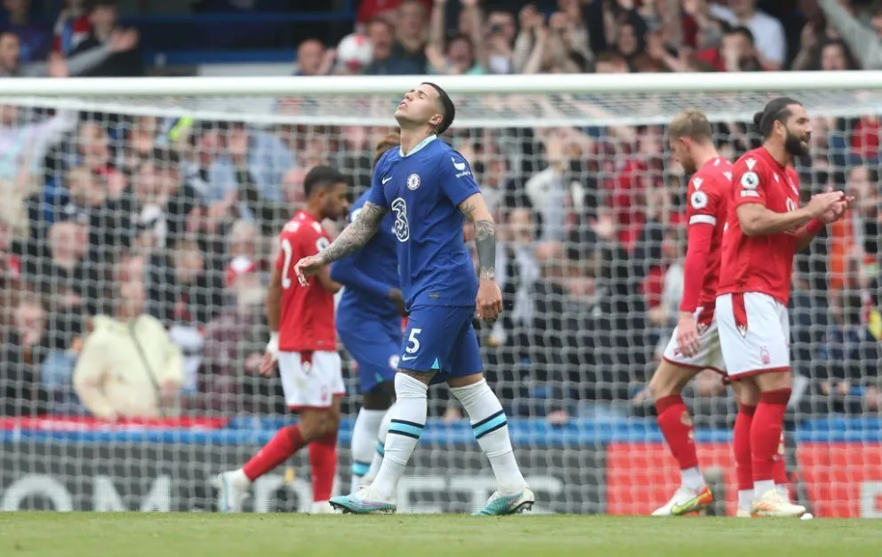 Sonríe Enzo Fernández: el Chelsea contrata a un DT argentino para salvarse de la crisis