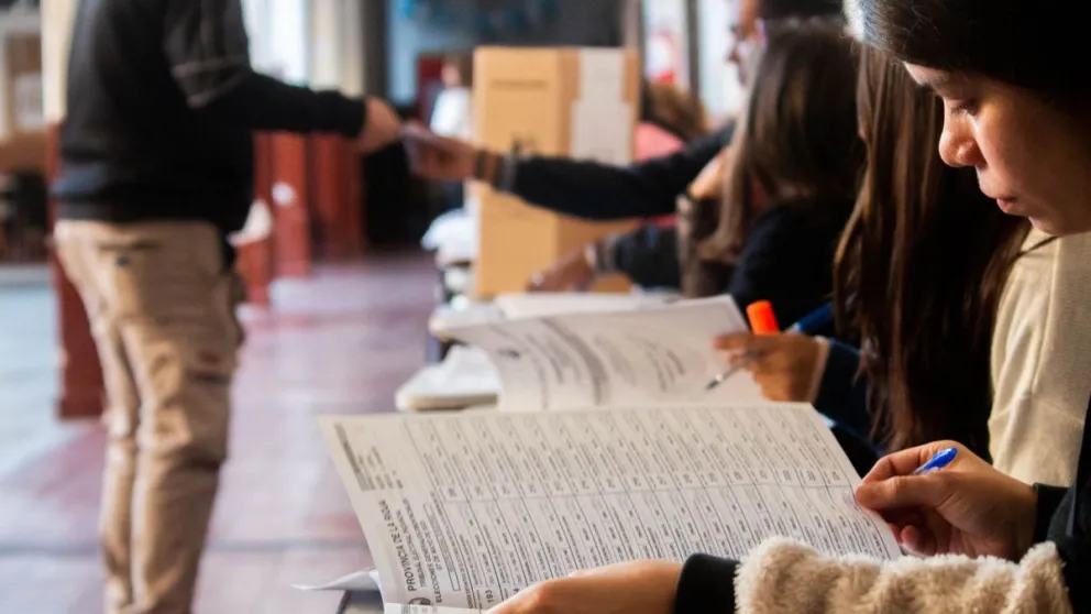 De más de un millón de electores habilitados, estiman que votará el 75 %  