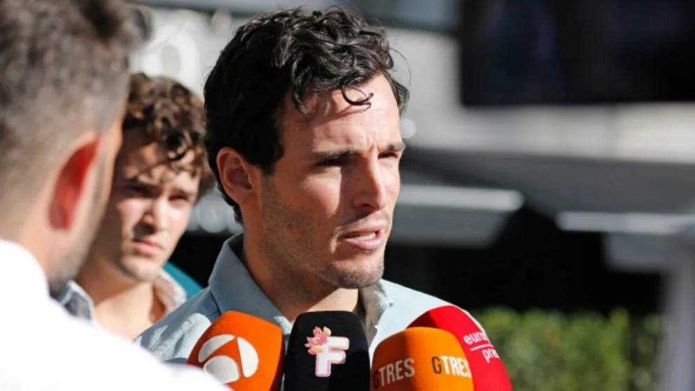 Cansado: Íñigo Onieva reaccionó con enojo ante una llamativa consulta sobre su boda con Tamara Falcó