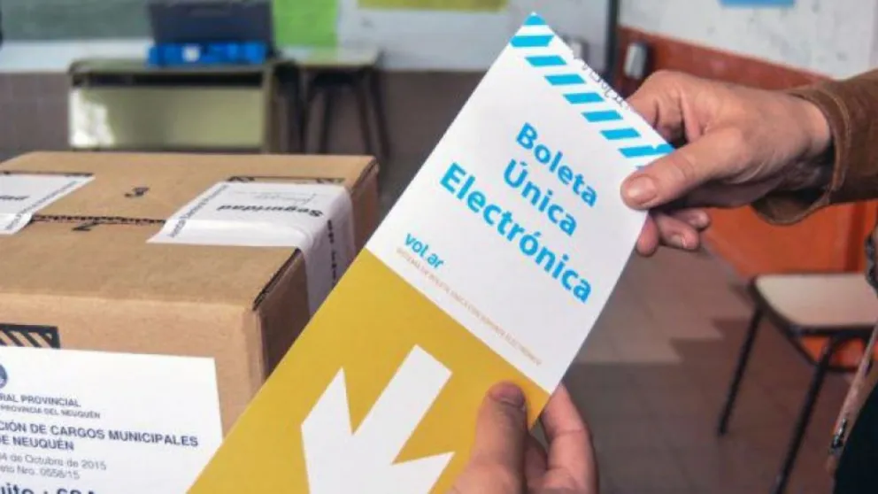Elecciones legislativas: el Tribunal Electoral aseguró que en menos de una hora ya estarían los resultados