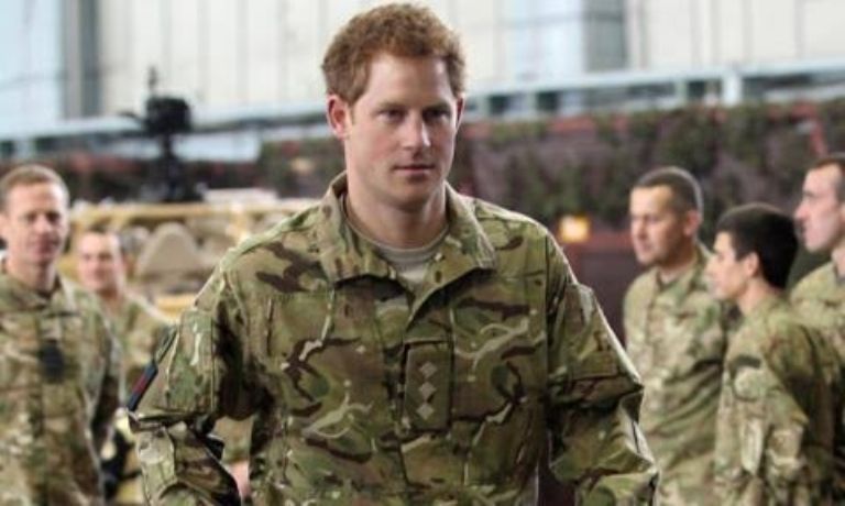Príncipe Harry como militar