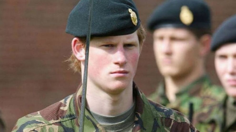 Príncipe Harry en el servicio militar