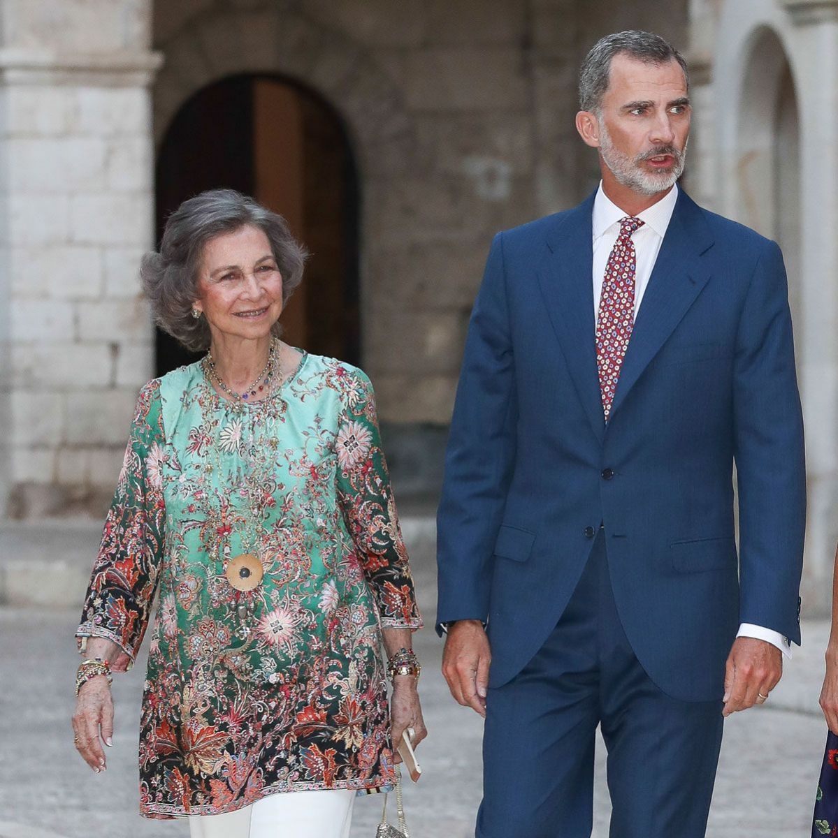 reina Sof&iacute;a y rey Felipe VI