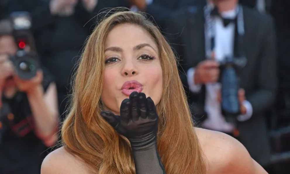 Shakira olvidó a Piqué habla de su nuevo amor en su última canción