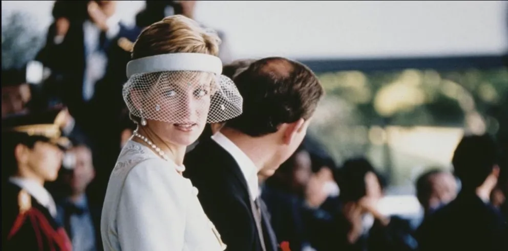 Las cartas sugerentes de Lady Di al rey de Grecia que esperan ser subastadas pronto (fotos)