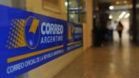 Hay filas de casi tres cuadras en el Correo Argentino para cobrar las Becas Progresar    