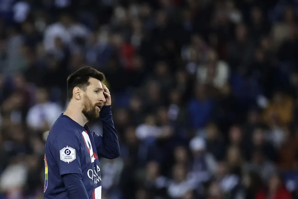 A poco de irse de Francia, Lionel Messi recibe una nueva traición del PSG que sorprendió a Kylian Mbappé
