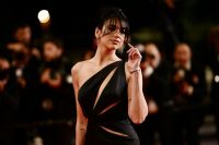 Dua Lipa asistió al Festival de Cine de Cannes y sorprendió a sus fans con una inesperada decisión