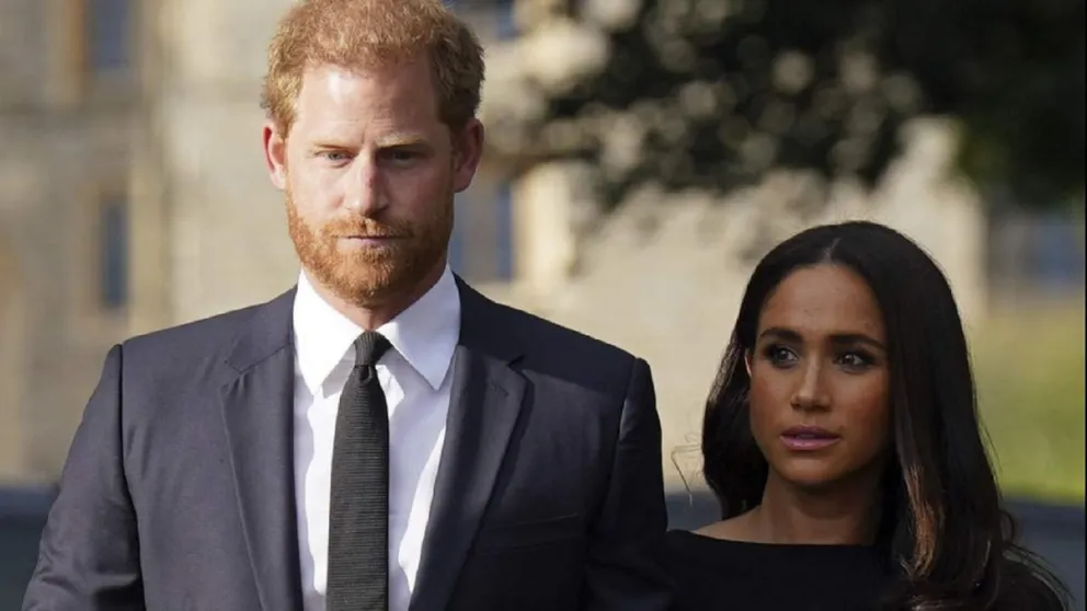Esta es la impactante reacción de la familia real tras la grave persecución de Harry: Meghan indignada