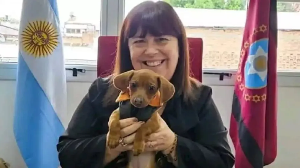 Tribunal de Orán incorpora un perro de apoyo para brindar tranquilidad a los niños durante las audiencias