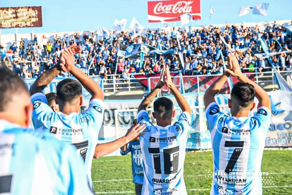 Vital triunfo de Gimnasia y Tiro ante Boca Unidos para alcanzar la cima del torneo