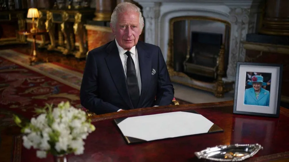 El gran error que el rey Carlos III cometió con Lady Di y que no quiere que George, Louis y Charlotte repitan