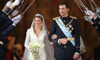 La boda de la reina Letizia y el rey Felipe VI: los mejores looks que lucieron las invitadas hace 19 años