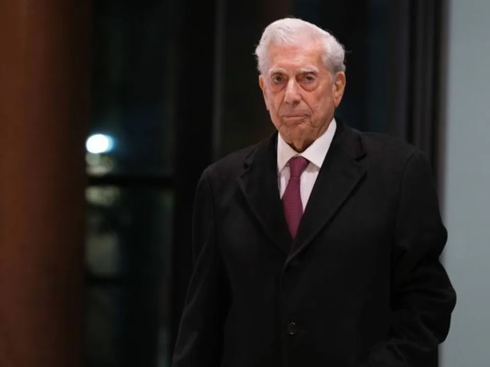 Murió Mario Vargas Llosa, el célebre Premio Nobel y exponente fundamental de  la literatura hispana