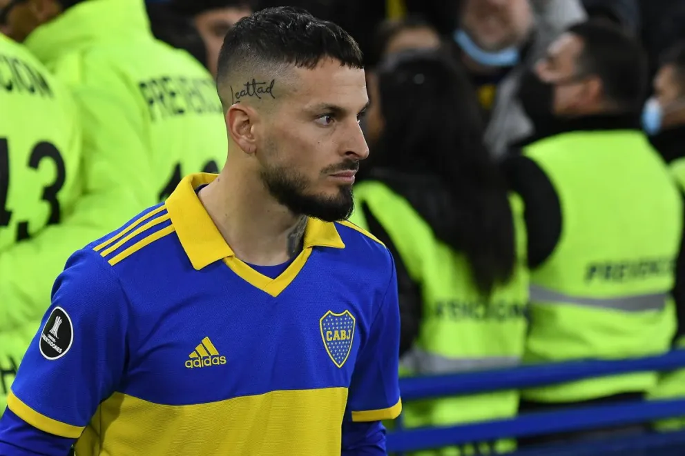 El video de Benedetto en un festejo nocturno que desató la furia de los hinchas de Boca