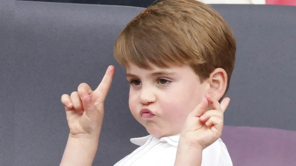 Así fue la increíble reacción del rey Carlos III tras ver el gran proyecto escolar del príncipe Louis