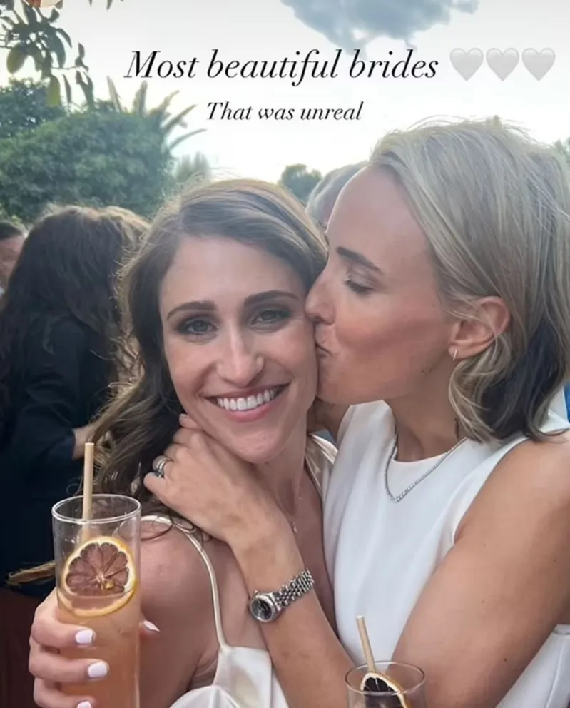 Segunda boda: se casó la ahijada de Sarah Ferguson, Eliza Dodd, con su novia Hannah por la iglesia
