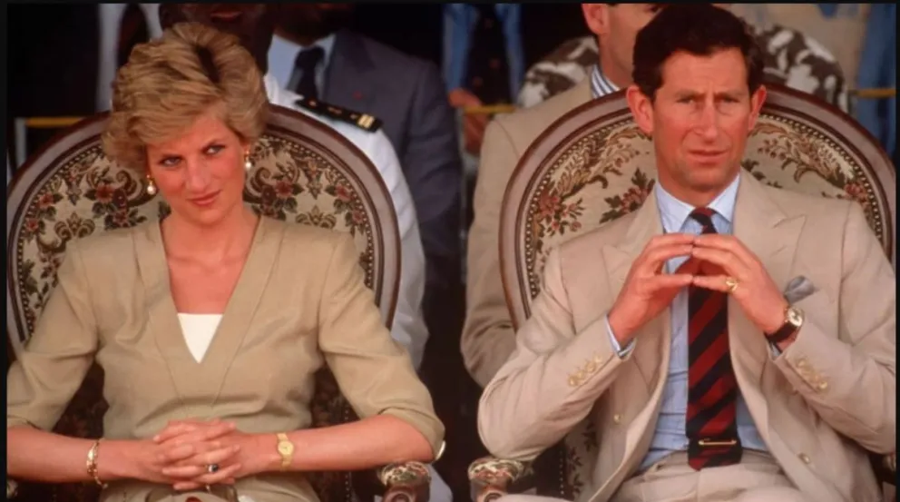 Es un hecho: al rey Carlos siempre lo han opacado, hoy Kate Middleton, pero mucho antes lo hizo Lady Di