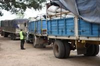 Insólito: robaron pertenencias de un camión estacionado mientras el chofer descansaba