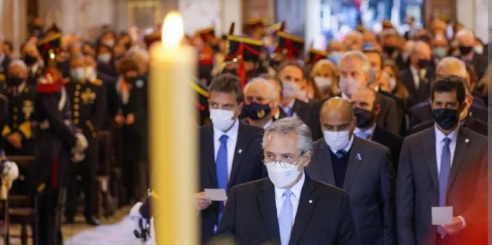Alberto Fernández en conmemoración al 25 de Mayo: "Debemos construir la convivencia democrática que nos falta"
