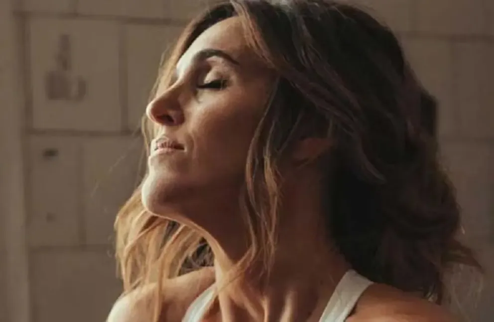 El tremendo escote de Soledad Pastorutti en el estreno de su nuevo disco "Natural": sus fans boquiabiertos